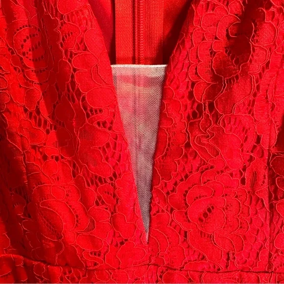 Lulu's Red Sleeveless Plunge Neck Maxi Gown for Cocktail - Picture 5 of 10